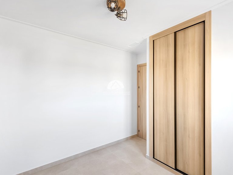 Apartment for Sale in Guardamar - El Raso Guardamar Del Segura, Alicante 24