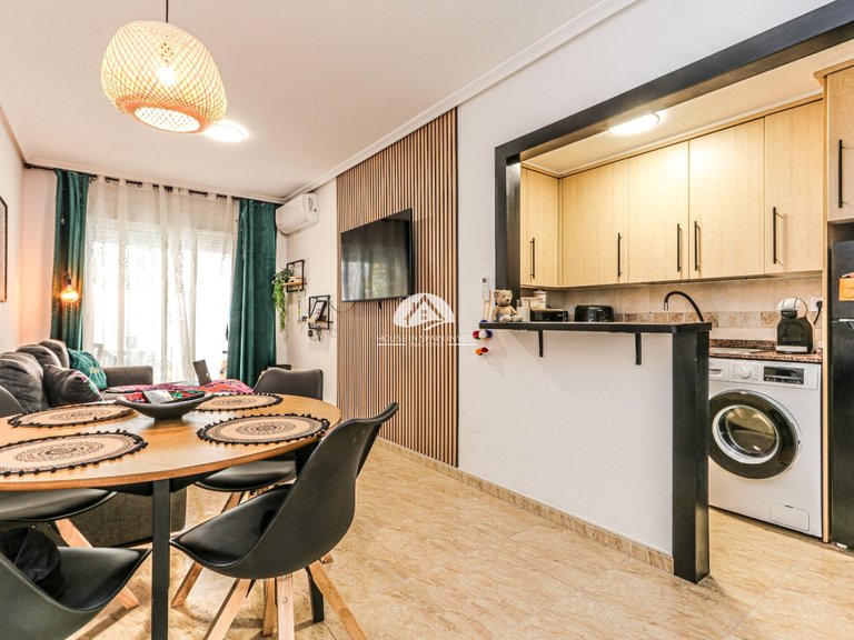 Apartment for Sale in Torrevieja Torrevieja, Alicante 5