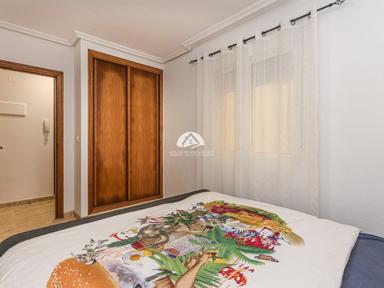 Apartment for Sale in Torrevieja Torrevieja, Alicante 12
