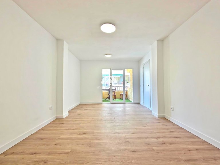 Apartment for Sale in El Acequion - Los Náufragos Torrevieja, Alicante 3