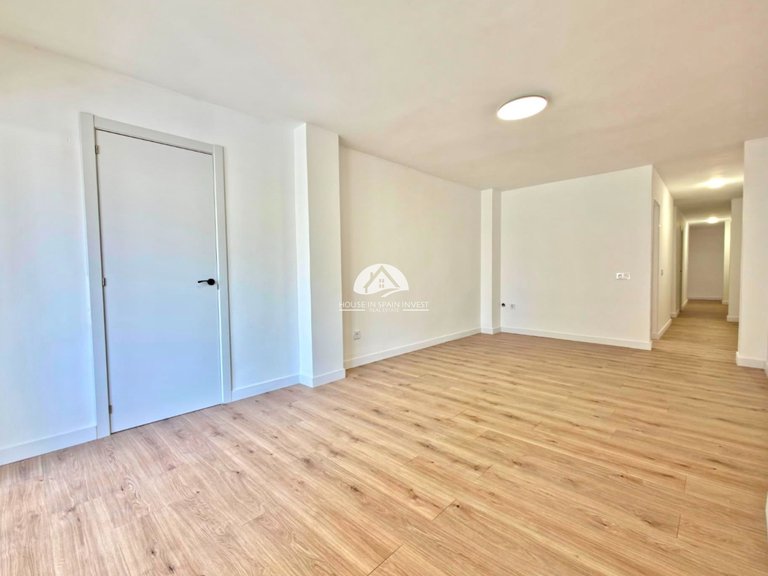 Apartment for Sale in El Acequion - Los Náufragos Torrevieja, Alicante 5