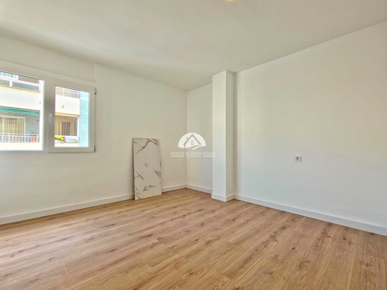 Apartment for Sale in El Acequion - Los Náufragos Torrevieja, Alicante 10