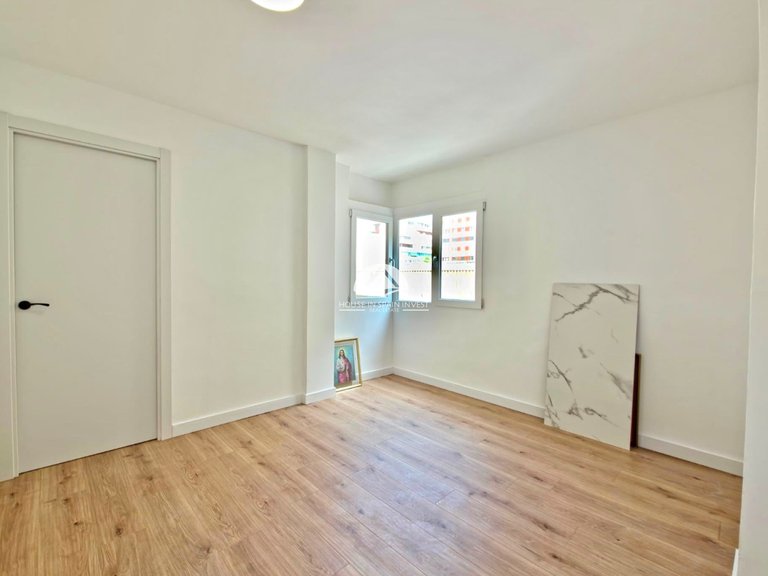 Apartment for Sale in El Acequion - Los Náufragos Torrevieja, Alicante 12