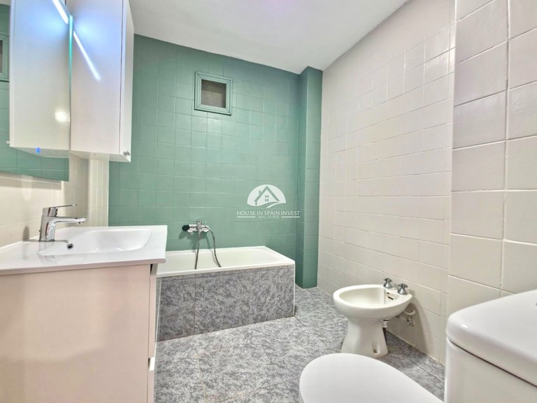 Apartment for Sale in El Acequion - Los Náufragos Torrevieja, Alicante 13