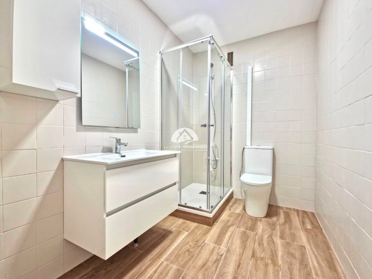 Apartment for Sale in El Acequion - Los Náufragos Torrevieja, Alicante 15