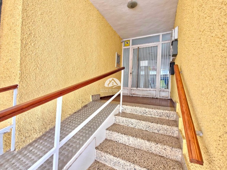 Apartment for Sale in El Acequion - Los Náufragos Torrevieja, Alicante 18