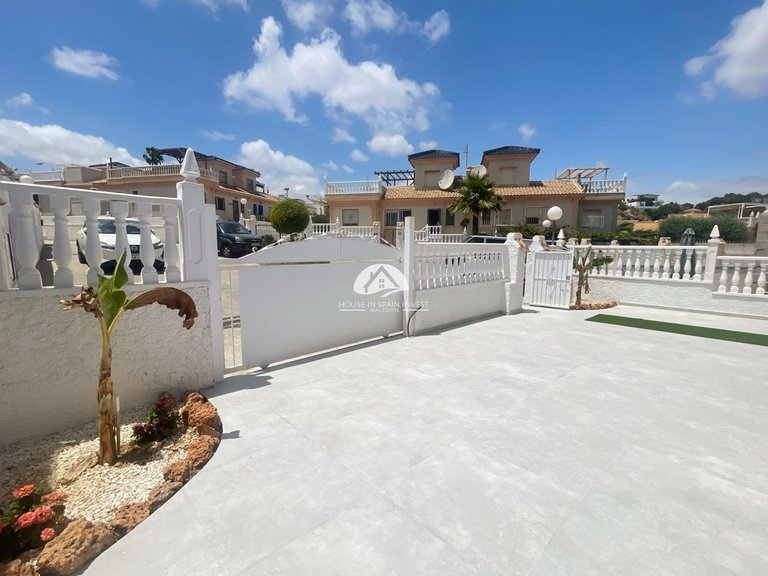 Town House for Sale in Ciudad Quesada Rojales - Ciudad Quesada, Alicante 6