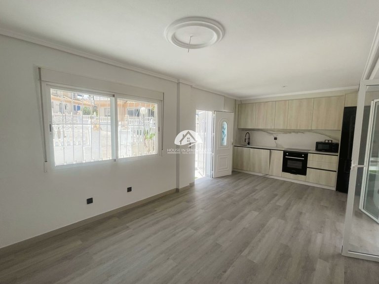 Town House for Sale in Ciudad Quesada Rojales - Ciudad Quesada, Alicante 7
