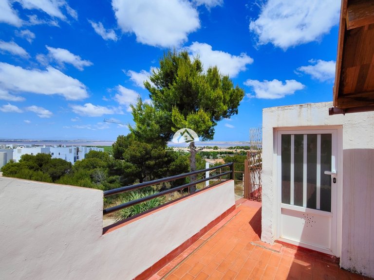 Town House for Sale in Punta Prima Torrevieja, Alicante 39