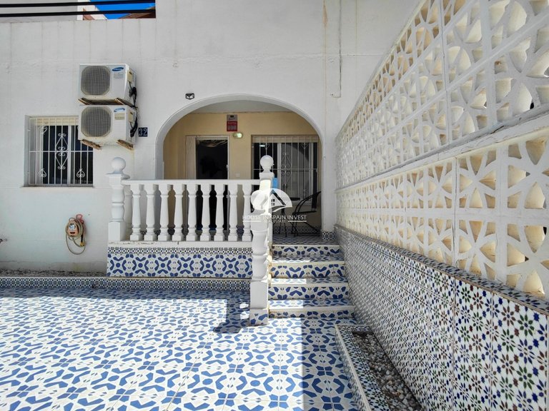 Town House for Sale in Punta Prima Torrevieja, Alicante 2