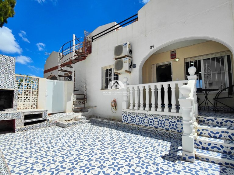 Town House for Sale in Punta Prima Torrevieja, Alicante 1