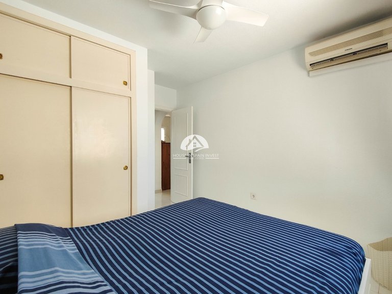 Town House for Sale in Punta Prima Torrevieja, Alicante 35