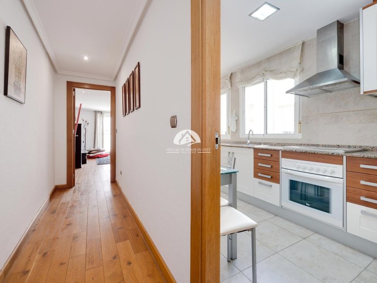 Penthouse for Sale in El Acequion - Los Náufragos Torrevieja, Alicante 22