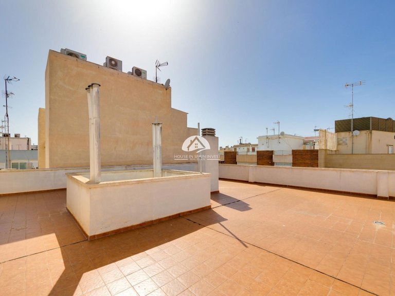 Penthouse for Sale in El Acequion - Los Náufragos Torrevieja, Alicante 39