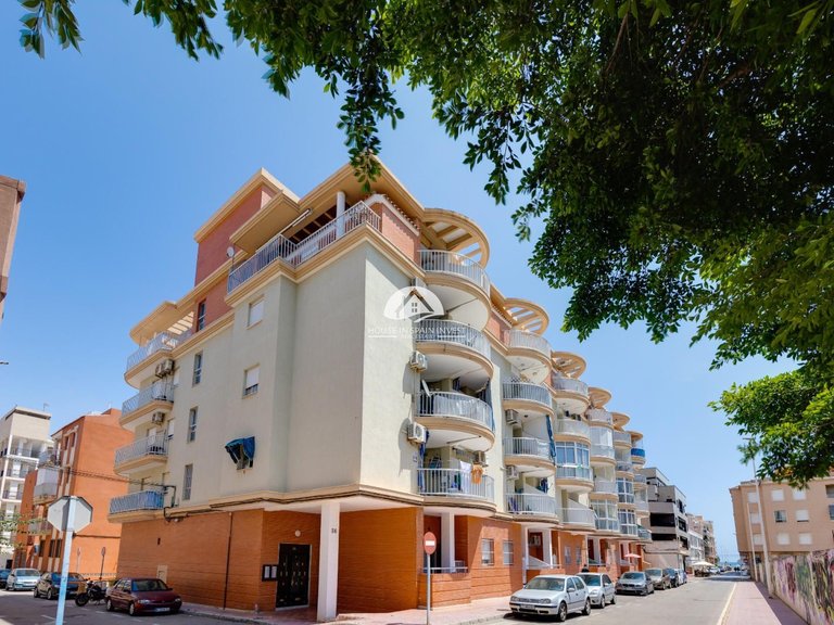 Penthouse for Sale in La Mata Torrevieja, Alicante 1