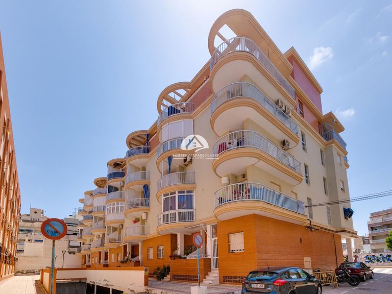 Penthouse for Sale in La Mata Torrevieja, Alicante 24
