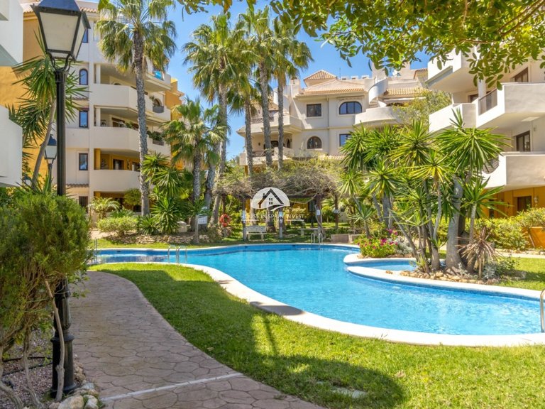 Penthouse for Sale in Punta Prima Torrevieja, Alicante 1
