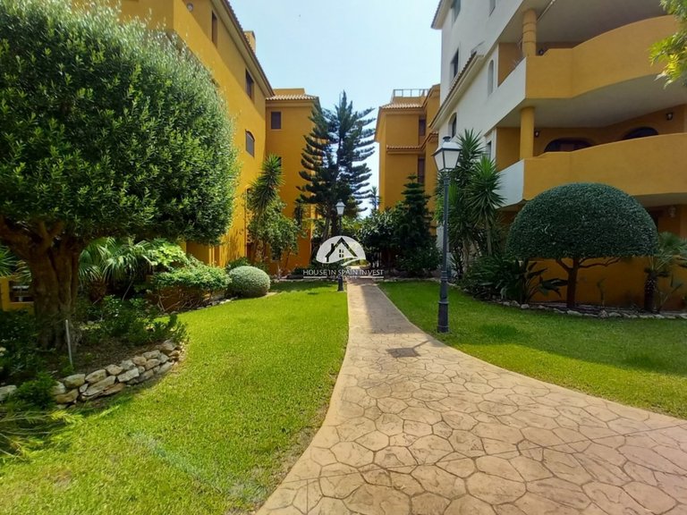 Penthouse for Sale in Punta Prima Torrevieja, Alicante 26
