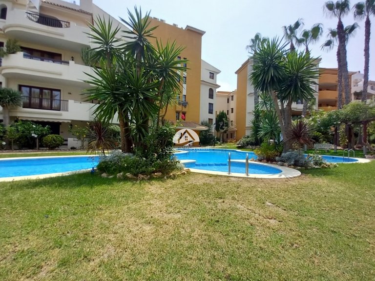 Penthouse for Sale in Punta Prima Torrevieja, Alicante 29