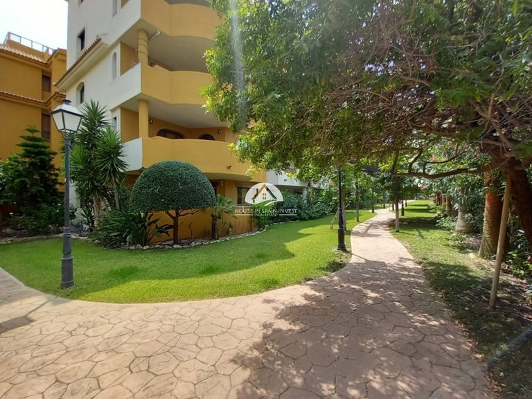 Penthouse for Sale in Punta Prima Torrevieja, Alicante 30