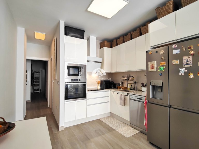Apartment for Sale in El Acequion - Los Náufragos Torrevieja, Alicante 11
