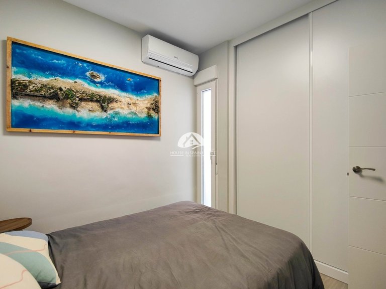 Apartment for Sale in El Acequion - Los Náufragos Torrevieja, Alicante 36