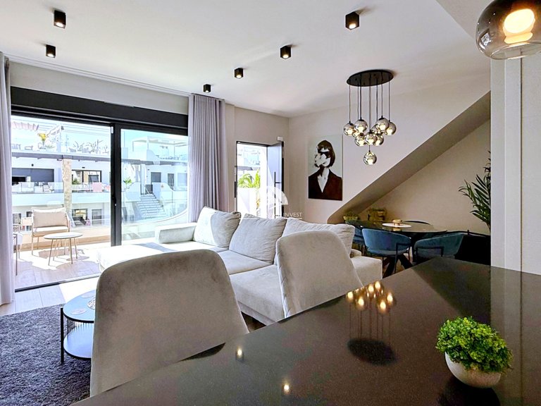 Penthouse for Sale in Punta Prima Orihuela Costa, Alicante 8