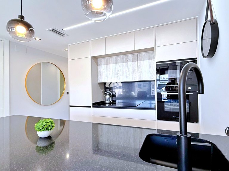 Penthouse for Sale in Punta Prima Orihuela Costa, Alicante 14