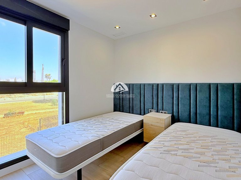 Penthouse for Sale in Punta Prima Orihuela Costa, Alicante 24
