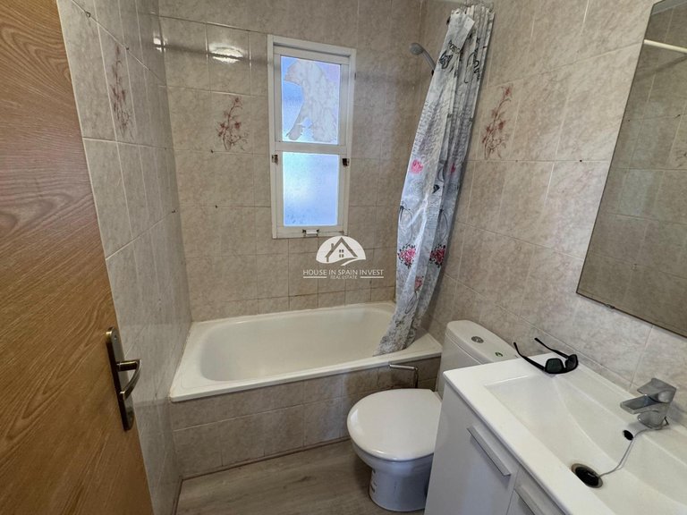 Apartment for Sale in Playa de los Locos Torrevieja, Alicante 19