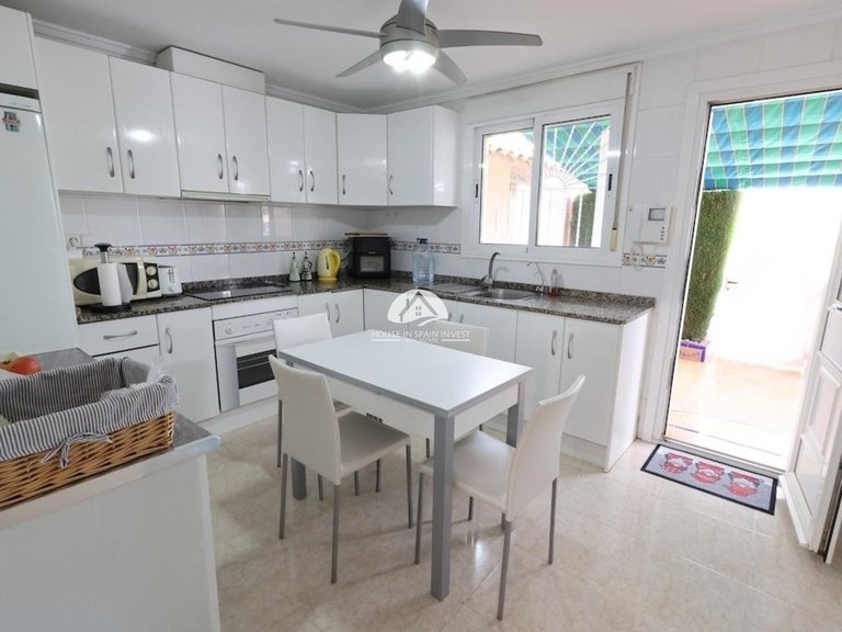 Town House for Sale in Doña Pepa Rojales - Ciudad Quesada, Alicante 14