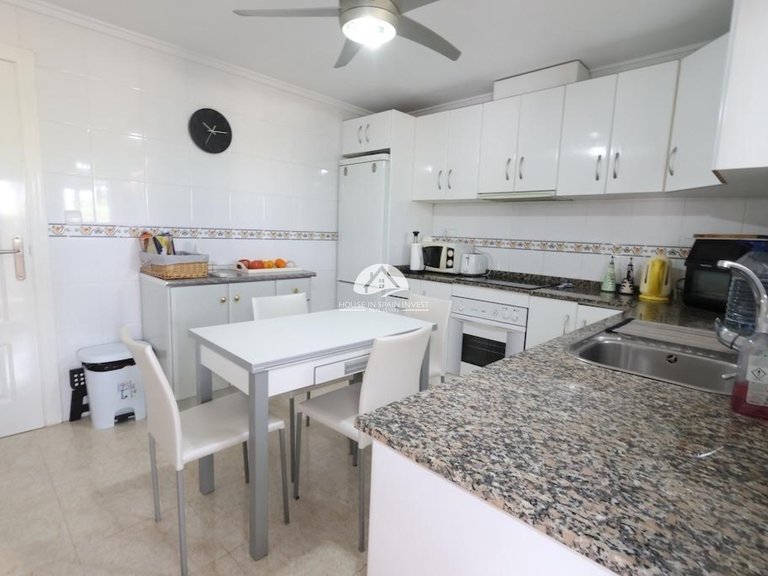 Town House for Sale in Doña Pepa Rojales - Ciudad Quesada, Alicante 15