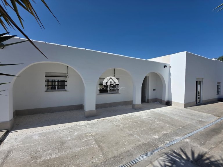 Villa for Sale in La Marina San Fulgencio, Alicante 4
