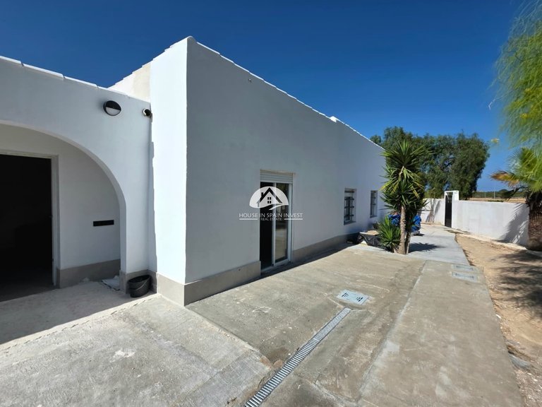 Villa for Sale in La Marina San Fulgencio, Alicante 14