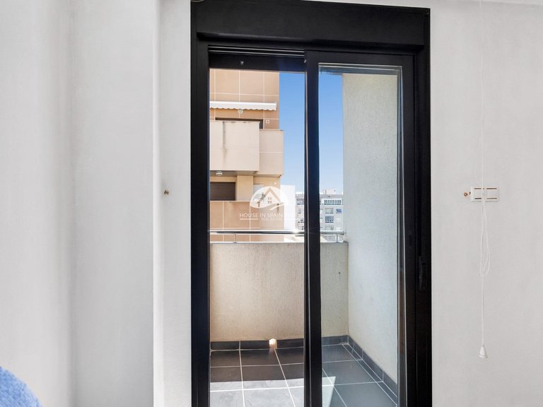 Apartment for Sale in Centro Torrevieja, Alicante 8