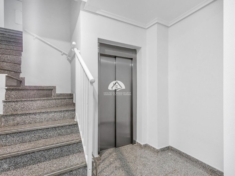 Apartment for Sale in Centro Torrevieja, Alicante 23