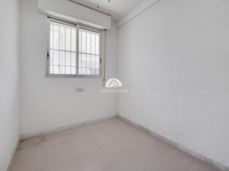 Apartment for Sale in La Mata Torrevieja, Alicante 7