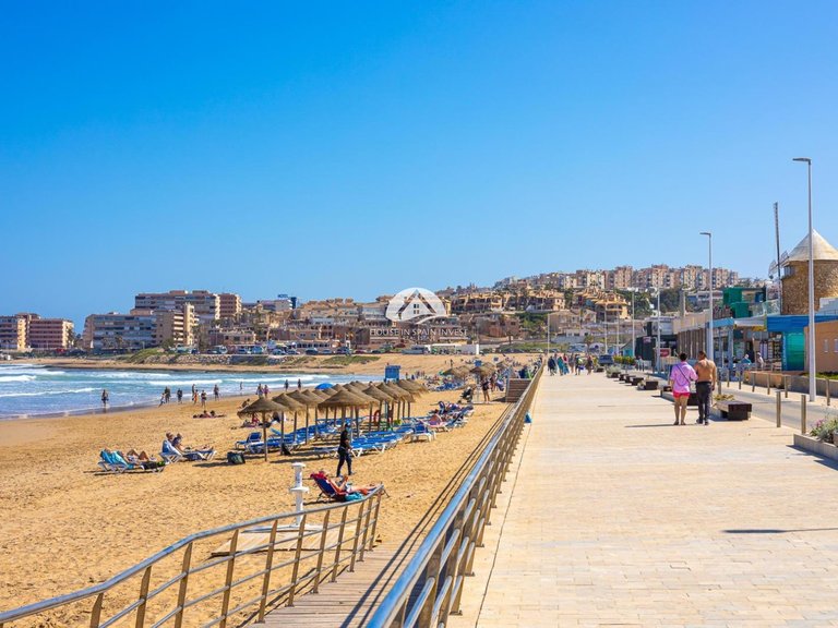 Apartment for Sale in La Mata Torrevieja, Alicante 31