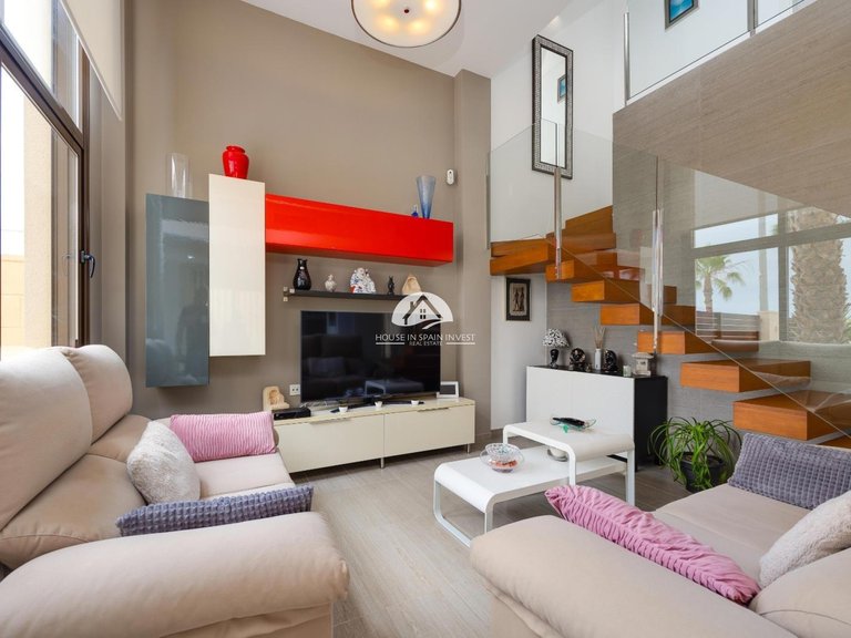 Villa for Sale in Pueblo bravo Rojales - Ciudad Quesada, Alicante 28