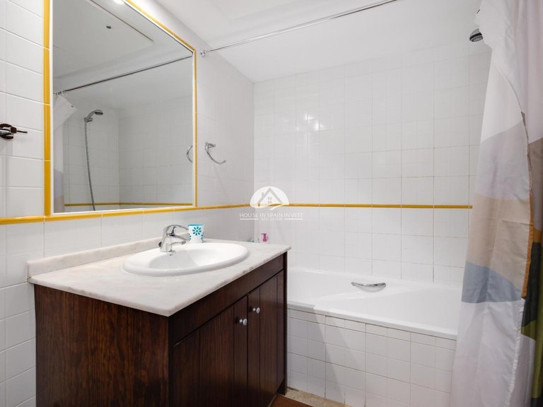 Apartment for Sale in Punta Prima Torrevieja, Alicante 13