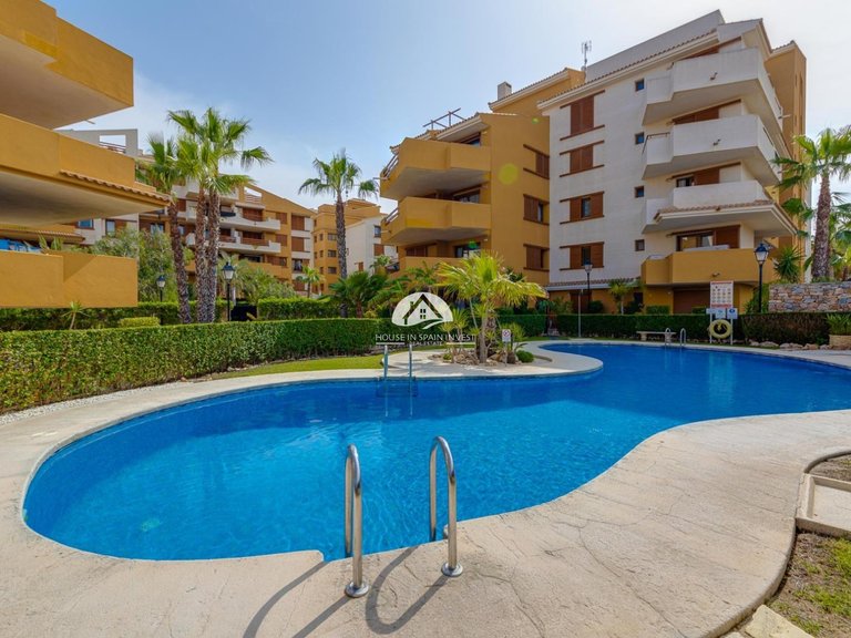 Apartment for Sale in Punta Prima Torrevieja, Alicante 36