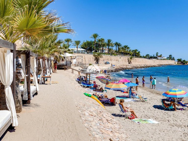 Apartment for Sale in Punta Prima Torrevieja, Alicante 47