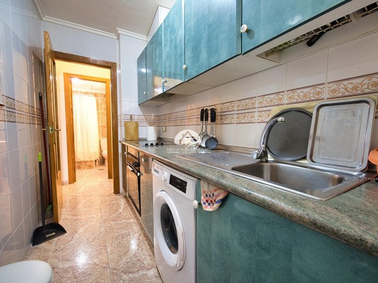 Apartment for Sale in El Acequion - Los Náufragos Torrevieja, Alicante 17