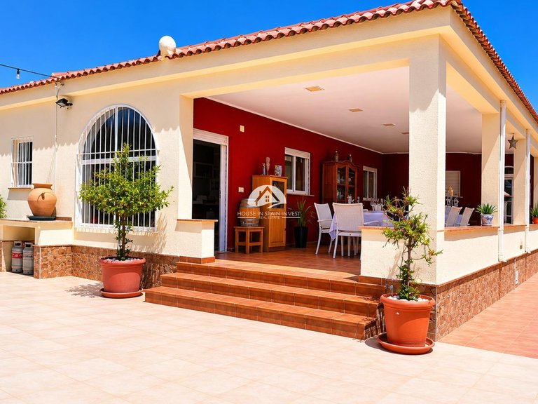 Villa for Sale in La Siesta - El Salado - Torreta Torrevieja, Alicante 3