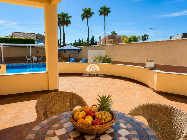 Villa for Sale in La Siesta - El Salado - Torreta Torrevieja, Alicante 29