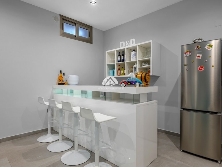 Villa for Sale in Villamartín - Las Filipinas Orihuela Costa, Alicante 29