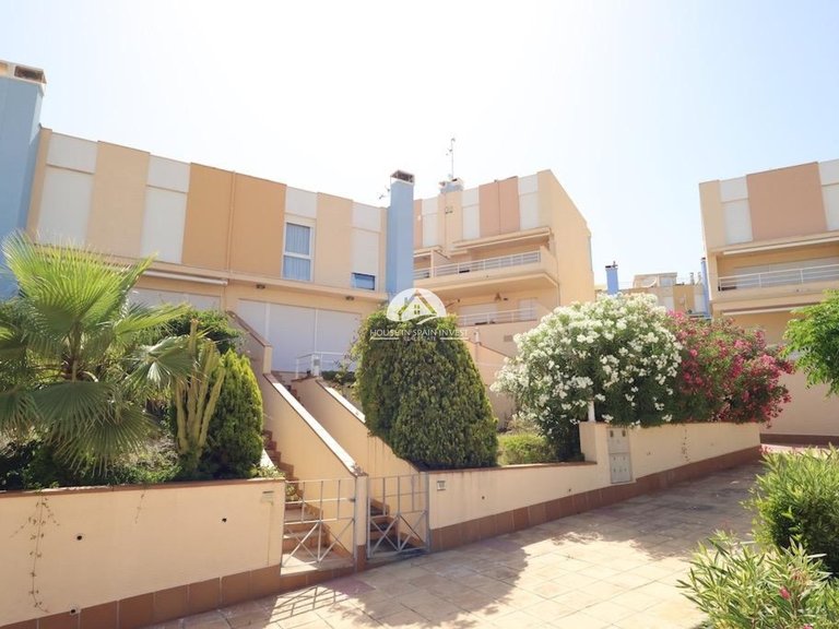 Town House for Sale in Cabo Roig - La Regia Orihuela Costa, Alicante 2