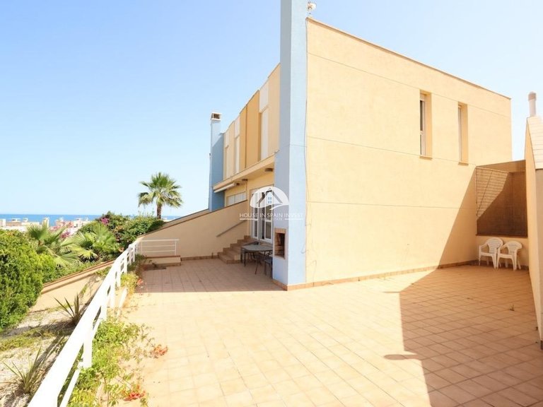 Town House for Sale in Cabo Roig - La Regia Orihuela Costa, Alicante 4