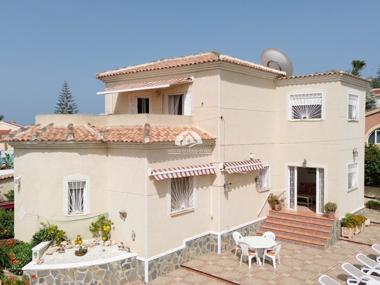 Villa for Sale in Campo De Golf La Marquesa Rojales - Ciudad Quesada, Alicante 3