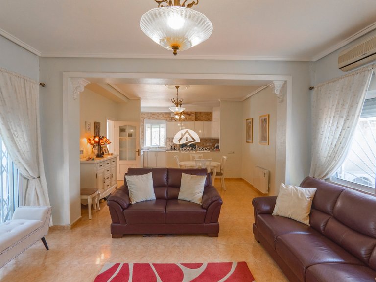 Villa for Sale in Campo De Golf La Marquesa Rojales - Ciudad Quesada, Alicante 5